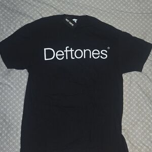 Hot Topic Black Deftones Graphic Tee
